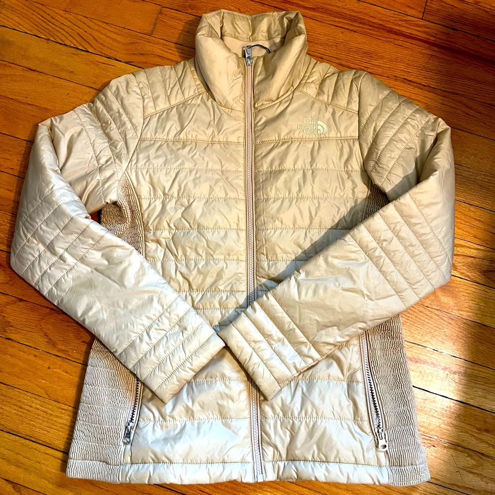 North Face medium Champagne fitted light puffer